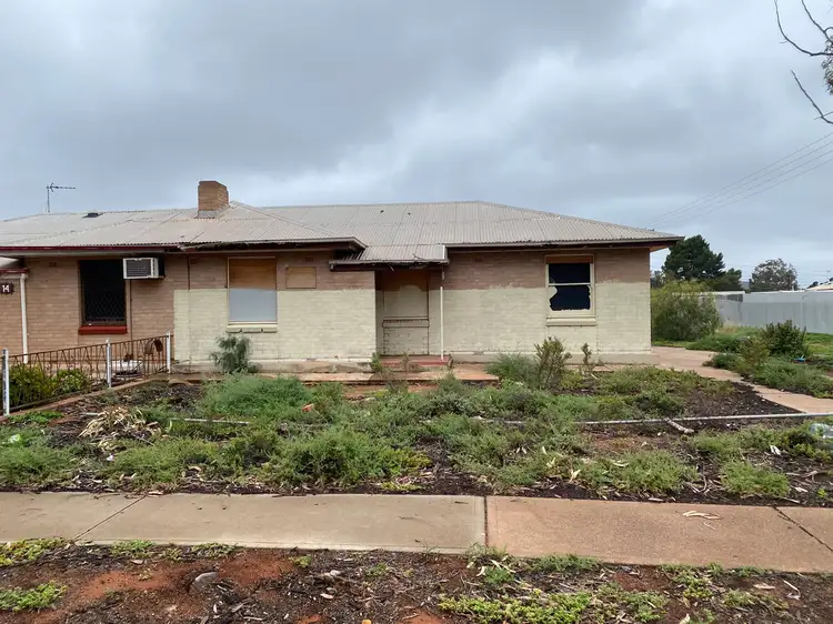 16 Dunsford Street, Whyalla Stuart SA 5608