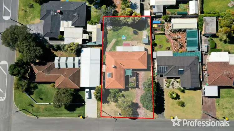Second view of Homely house listing, 29 Bermuda Road, Safety Bay WA 6169