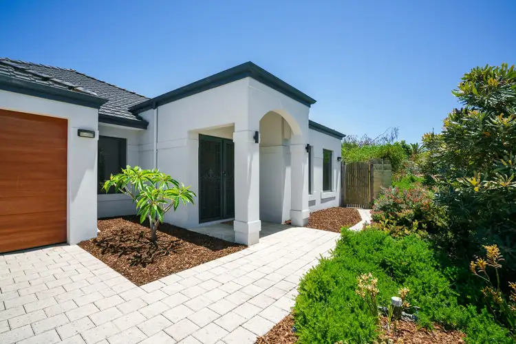 79A Redwood Crescent, Melville WA 6156