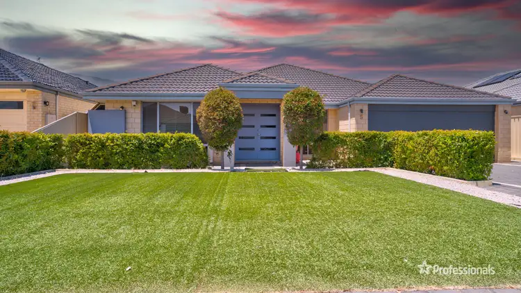 Second view of Homely house listing, 5 Mispickel Way, Wattle Grove WA 6107