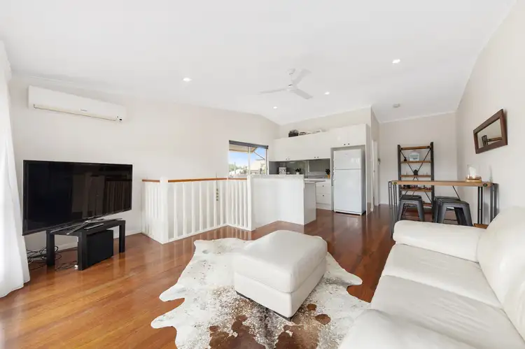6/16A Kauri Street, Cooroy QLD 4563
