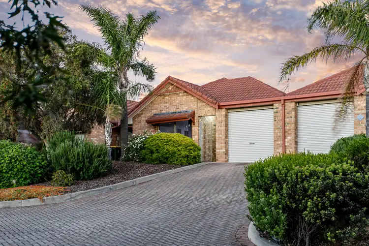 2/24 Smugglers Drive, Seaford Rise SA 5169