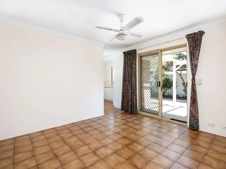 Fifth view of Homely house listing, 2/12 Hope Road, Palmyra WA 6157