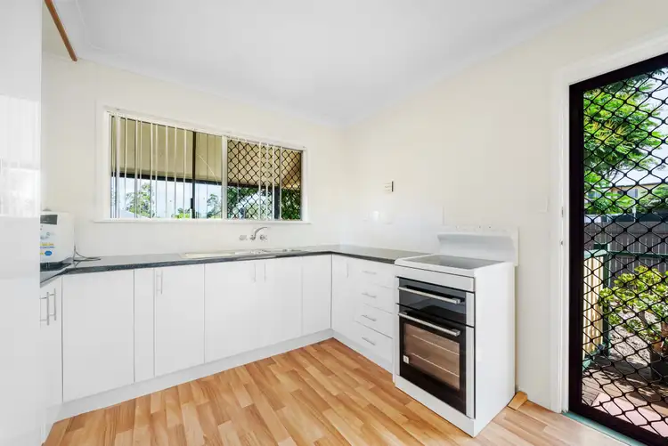 Fourth view of Homely house listing, 2 First Avenue, Marsden QLD 4132