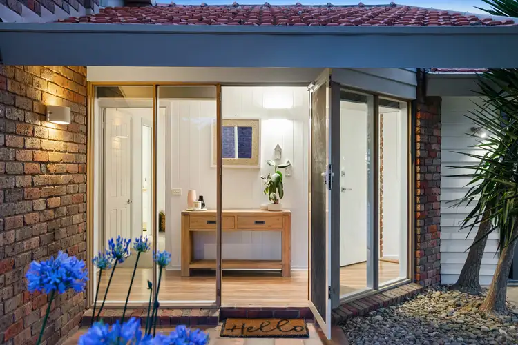 Second view of Homely house listing, 10 Blackwood Court, Frankston South VIC 3199