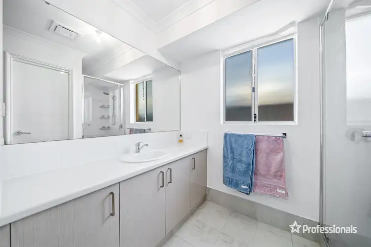 Fourth view of Homely house listing, 5 Bomere Chase, Aveley WA 6069