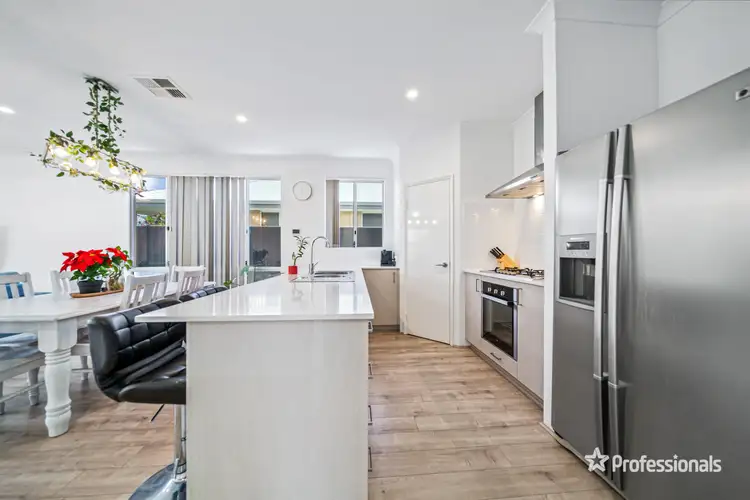 Seventh view of Homely house listing, 5 Bomere Chase, Aveley WA 6069