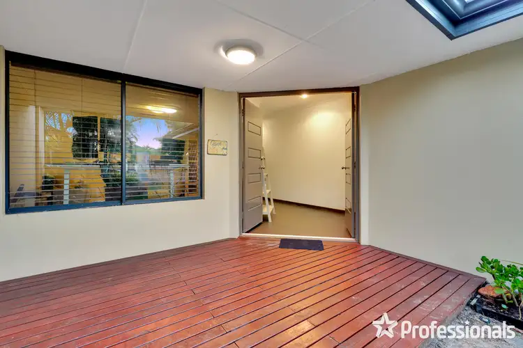 Fifth view of Homely house listing, 8 Birmingham Parade, Piara Waters WA 6112