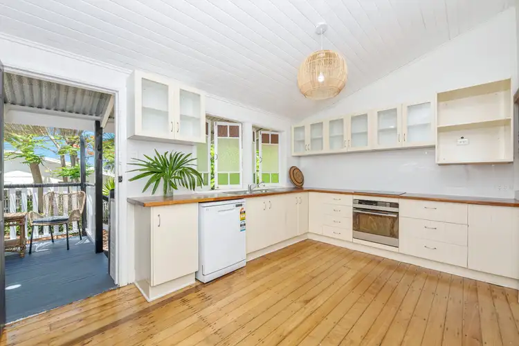 Third view of Homely house listing, 21 Clarendon Street, Hyde Park QLD 4812