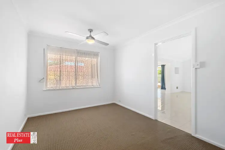 Seventh view of Homely house listing, 5 Markham Way, Swan View WA 6056