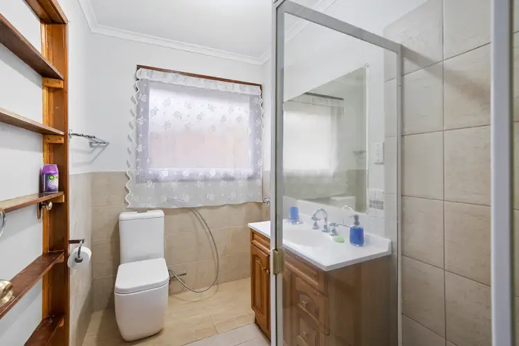 Fifth view of Homely unit listing, 1/8 Castle Street, Ferntree Gully VIC 3156