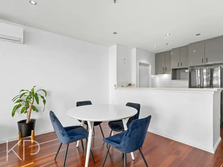 Fifth view of Homely unit listing, 807/18 Cypress Avenue, Surfers Paradise QLD 4217