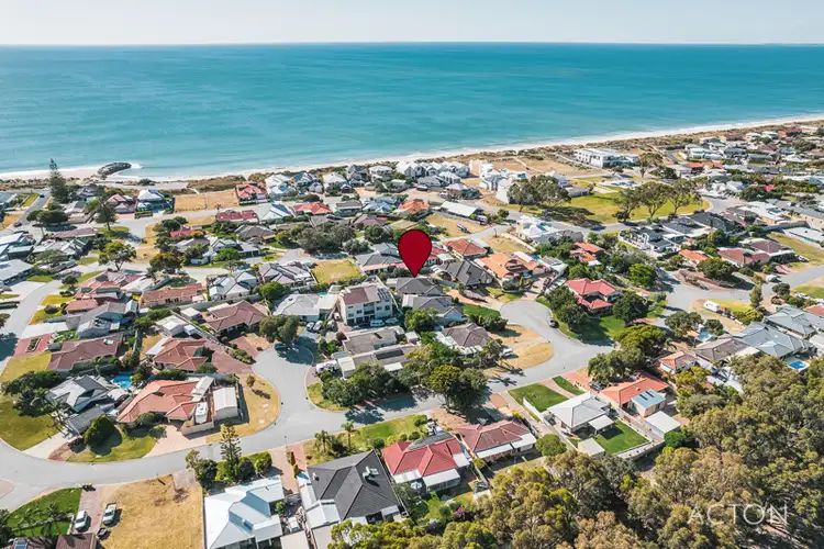 2/75 Hickman Road, Silver Sands WA 6210