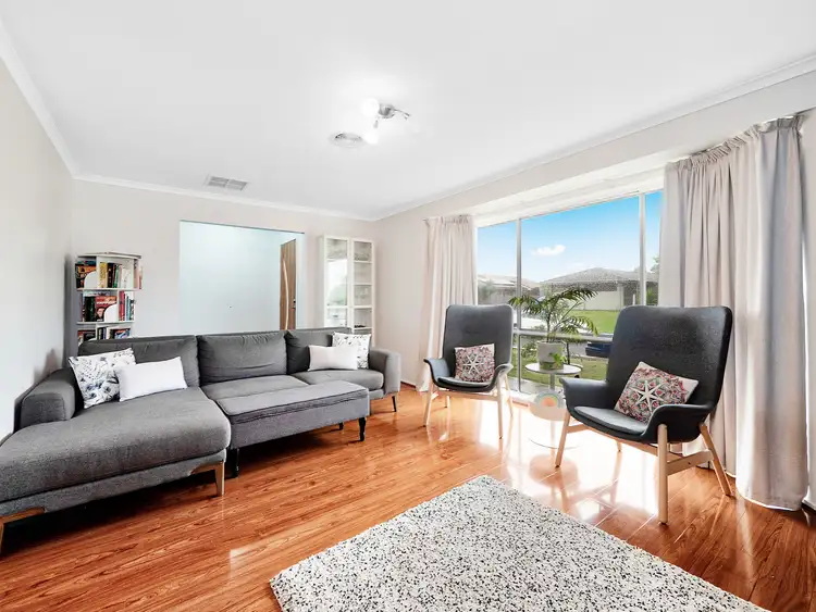 Sixth view of Homely house listing, 3 Fraser Court, Cranbourne North VIC 3977