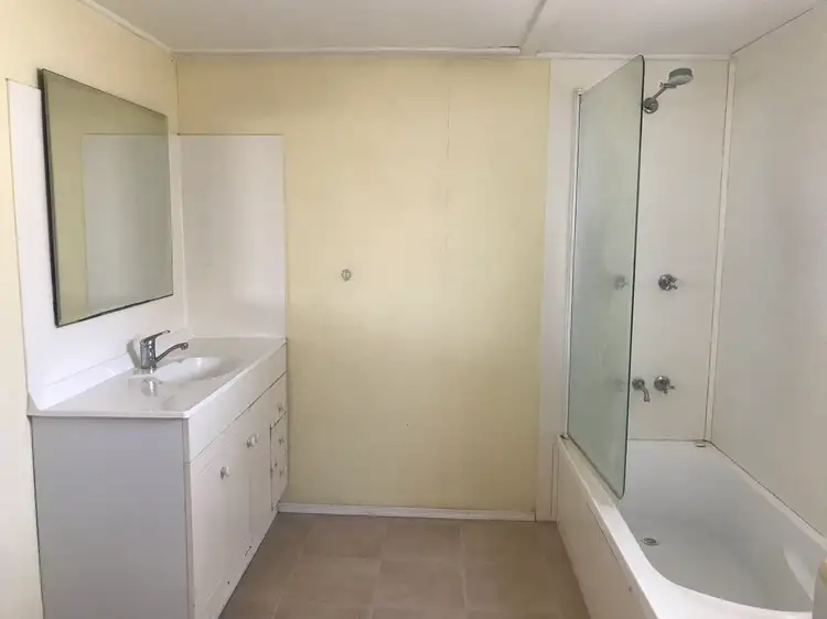 Fifth view of Homely house listing, 2 Garrow St, Dalby QLD 4405