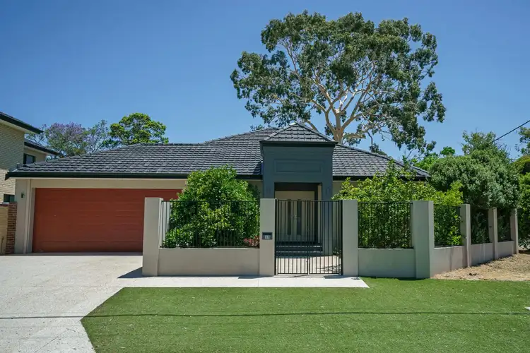 17 Ochiltree Way, Kardinya WA 6163