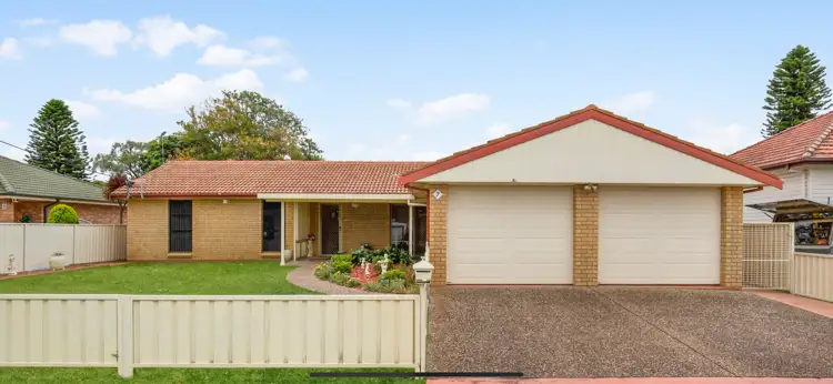 7 Murray Street, Swansea NSW 2281