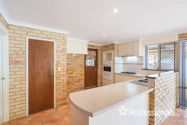 Third view of Homely house listing, 5 Lorikeet Loop, Broadwater WA 6280