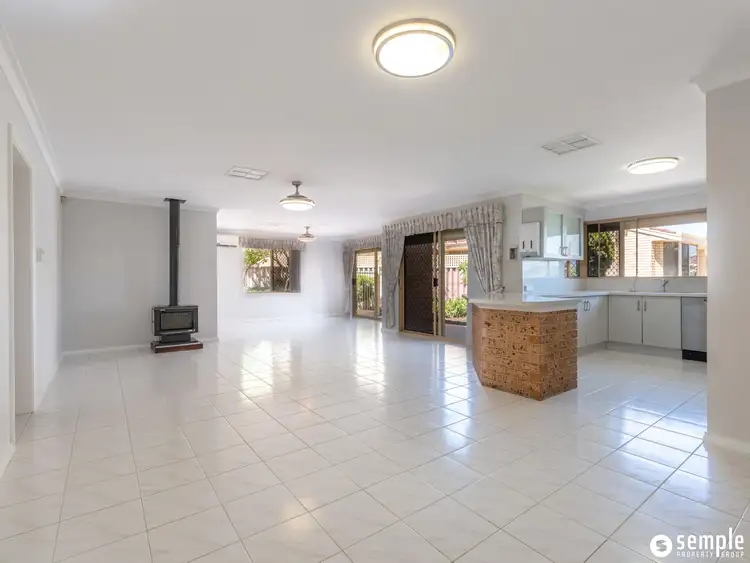 Second view of Homely house listing, 7 Wallwork Court, Beaconsfield WA 6162