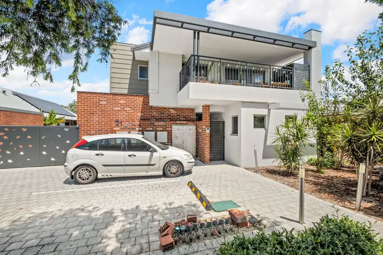 1/21 Third Avenue, Bassendean WA 6054