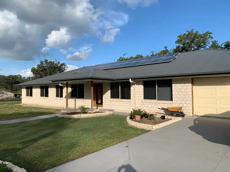 39 Shore Road East, Booral QLD 4655