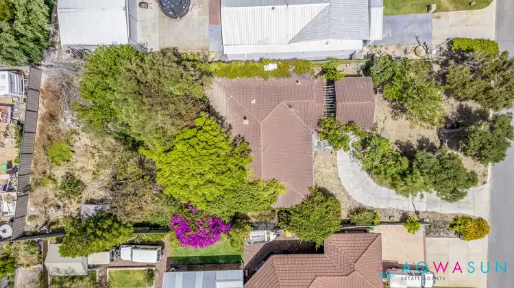 Second view of Homely house listing, 5 Robin Court, Singleton WA 6175