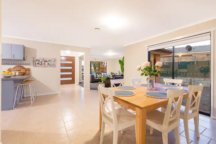 Fifth view of Homely house listing, 27 Alamanda Way, Cranbourne North VIC 3977