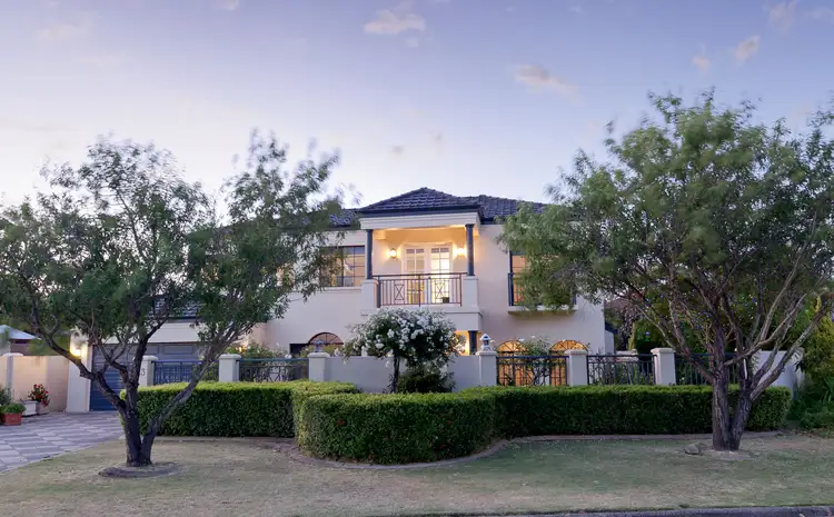23 Tanson Street, Attadale WA 6156