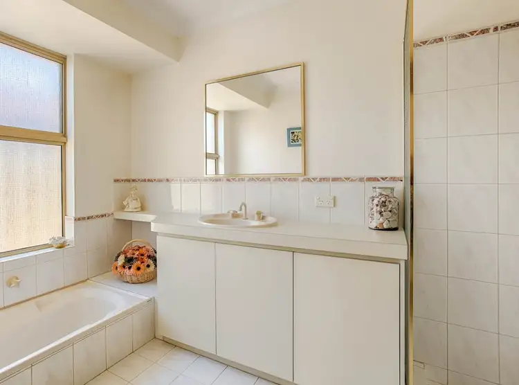 Sixth view of Homely house listing, 8B Somerset Rise, Kardinya WA 6163