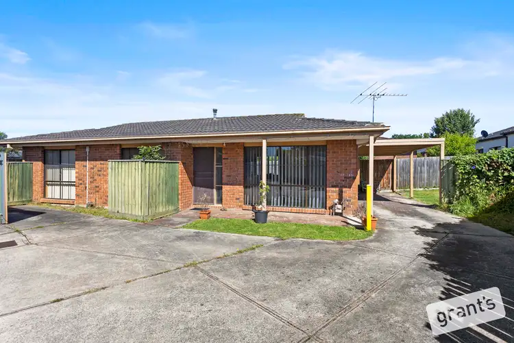 2/11 Blue Gum Court, Narre Warren VIC 3805