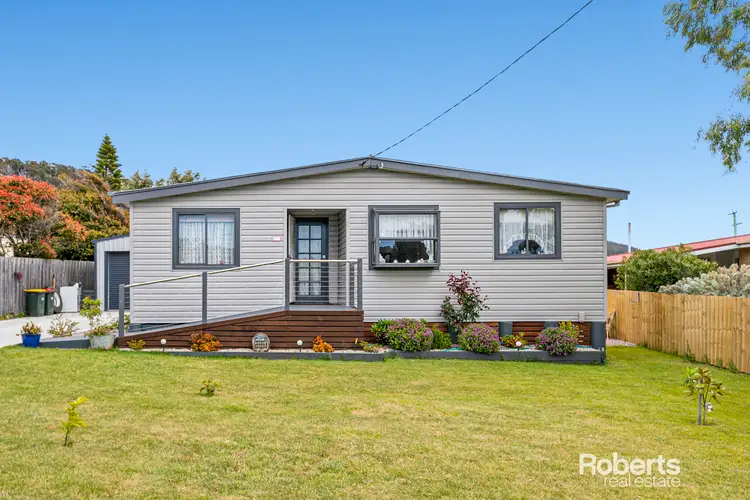 17 Beattie Avenue, Bicheno TAS 7215