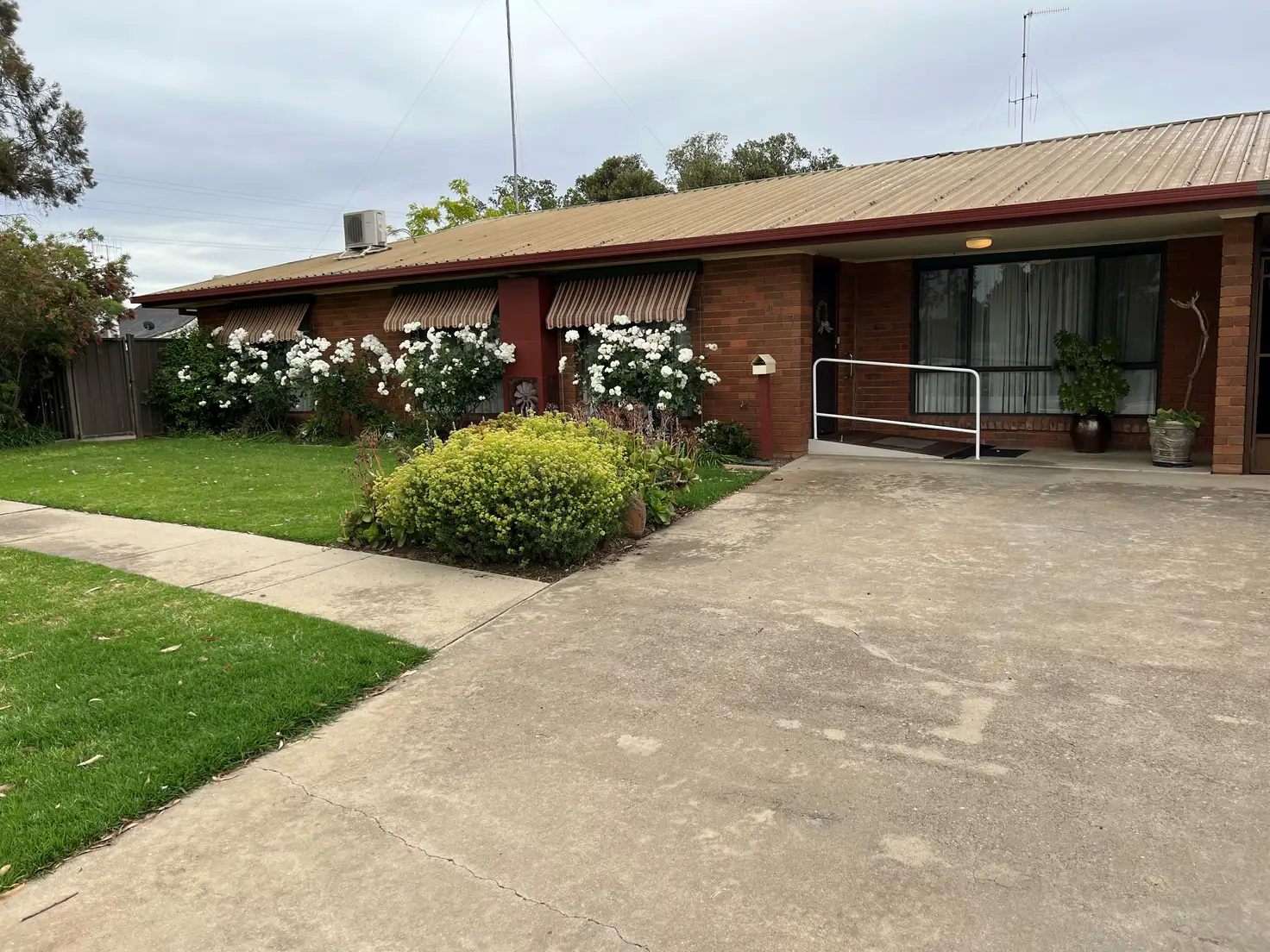 Main view of Homely townhouse listing, 417 WHITELOCK STREET, Deniliquin NSW 2710
