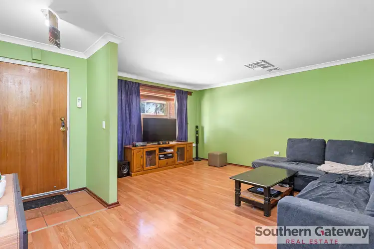 Second view of Homely house listing, 34 Simmons Loop, Parmelia WA 6167