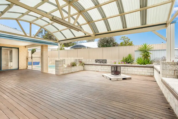 33 Lawson Road, Dalyellup WA 6230
