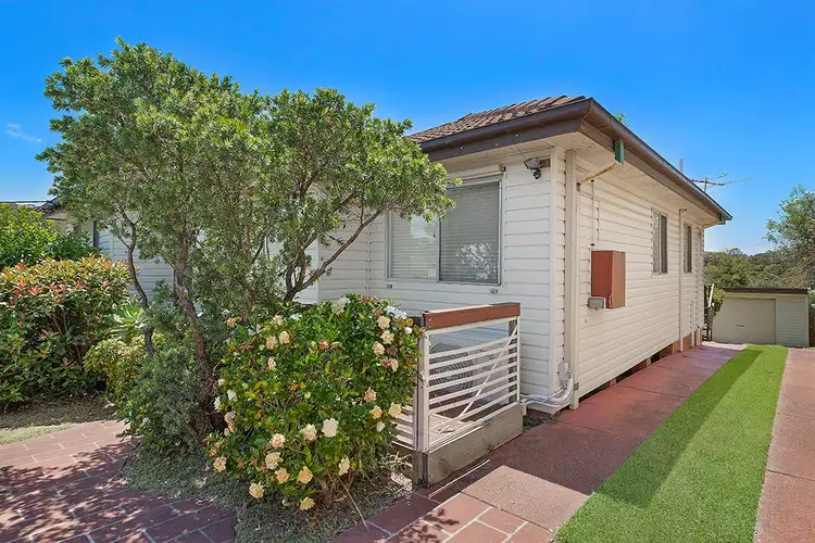 19 Sandra Street
