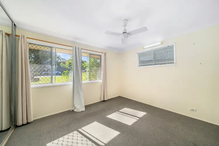 Fifth view of Homely house listing, 2 Jakari Court, Strathpine QLD 4500