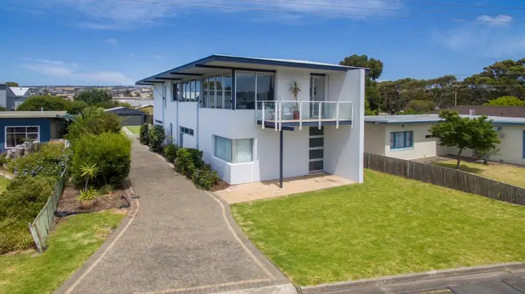 Second view of Homely house listing, 3 Kent Drive, Victor Harbor SA 5211