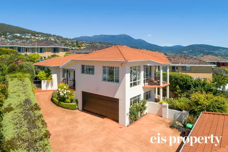 Main view of Homely villa listing, 2/5 Rose Court, Sandy Bay TAS 7005