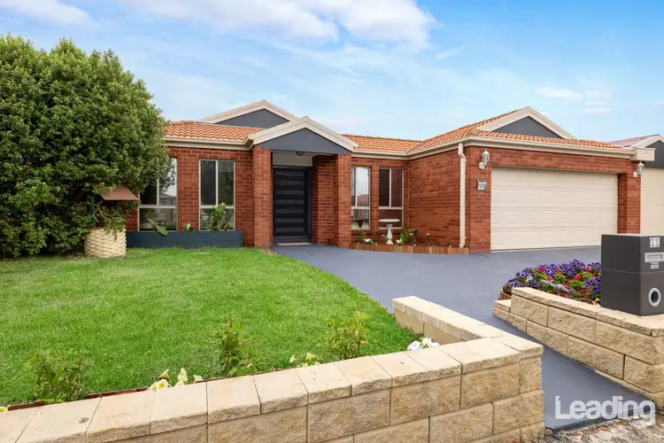 11 Burge Drive, Sunbury VIC 3429