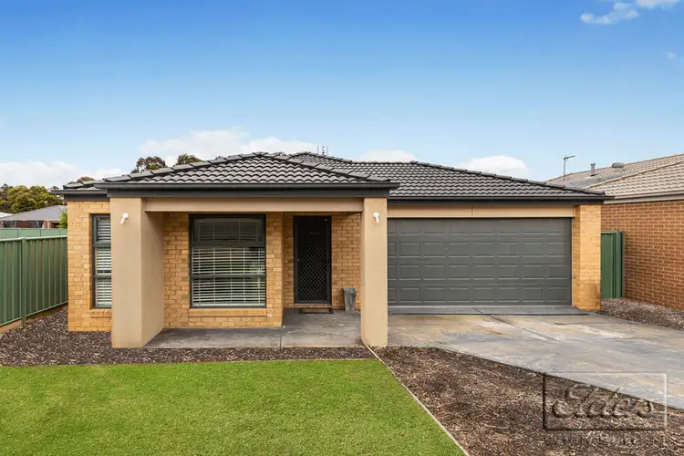 49 Symbester Crescent, Eaglehawk VIC 3556