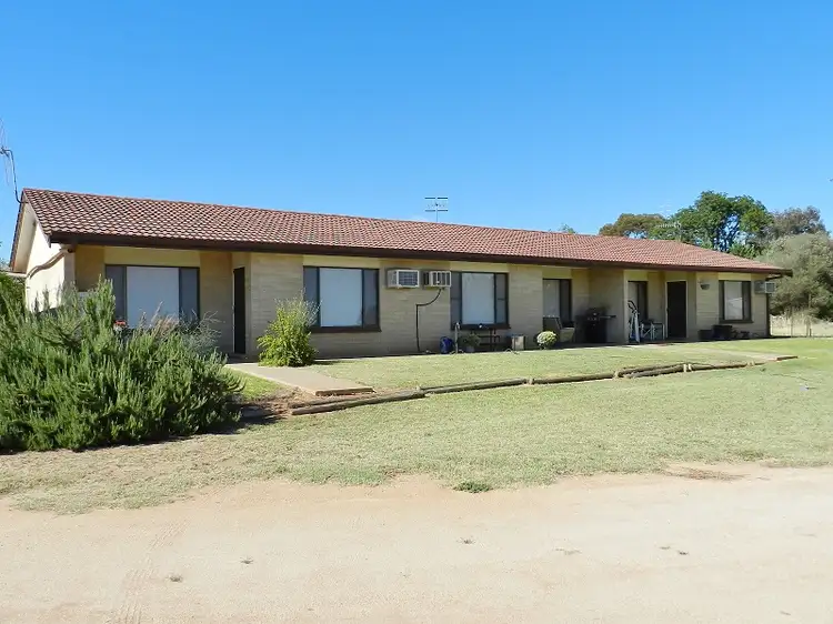 32 DeFontenay Road, Barmera SA 5345