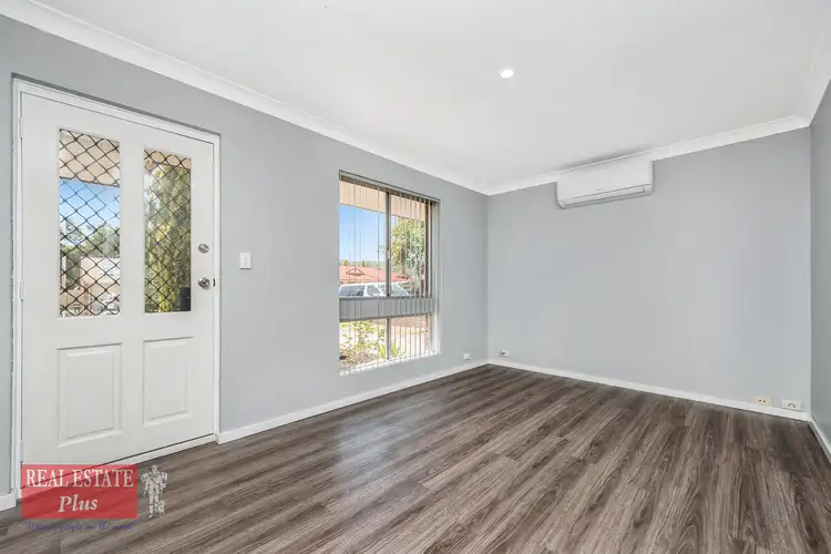 Fourth view of Homely house listing, 8 Markham Way, Swan View WA 6056