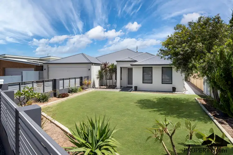 23 Coveside Way, Drummond Cove WA 6532