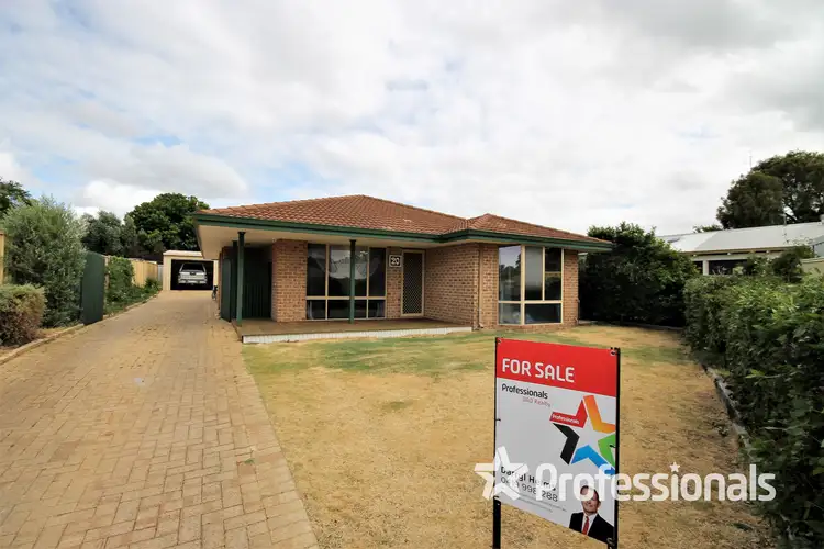 20 Oriel Court, College Grove WA 6230