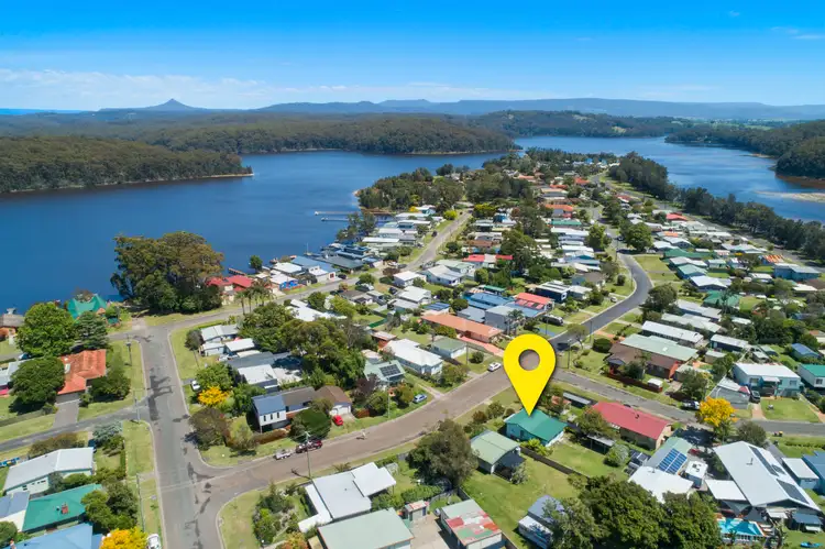40 Thistleton Drive, Burrill Lake NSW 2539