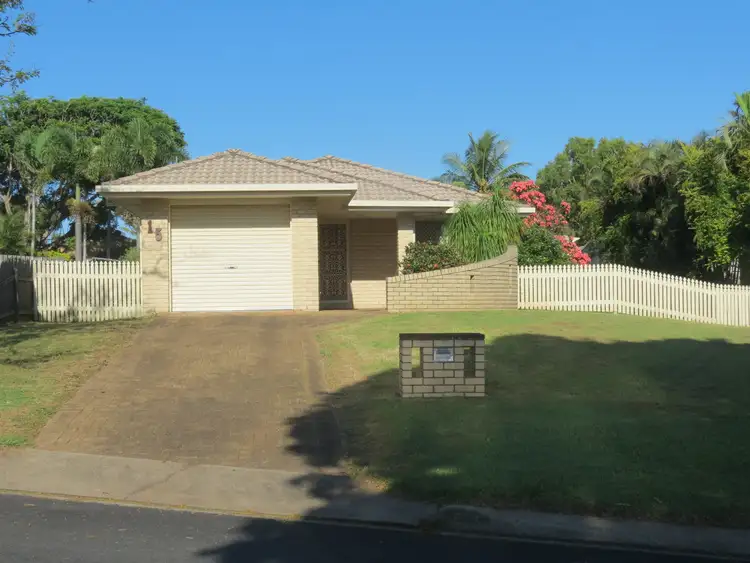 15 Cassia Avenue, Scarness QLD 4655