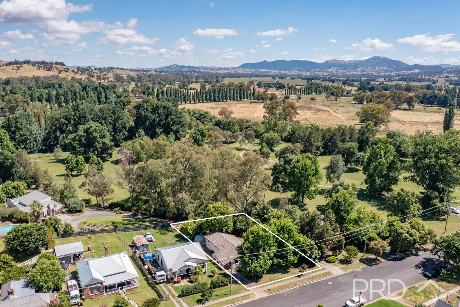 Main view of Homely house listing, 15 Wynyard Street, Tumut NSW 2720