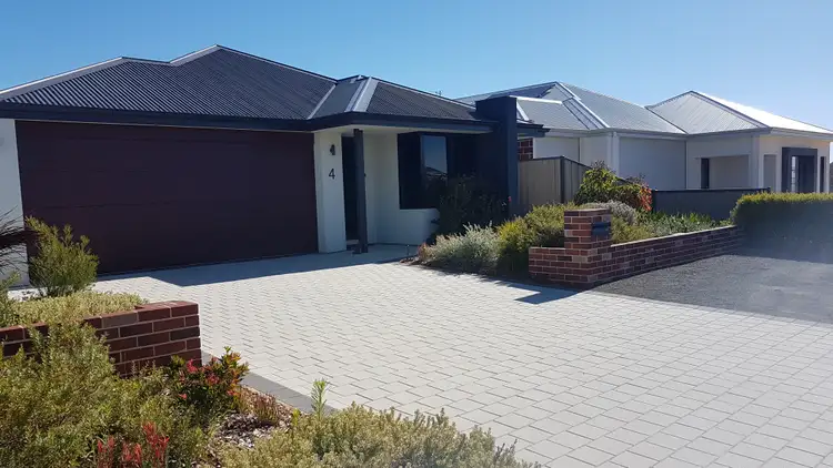Second view of Homely house listing, 4 Currawong Way, Australind WA 6233