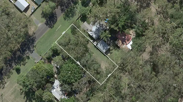 17 WALLSEND STREET, Burrum Town QLD 4659