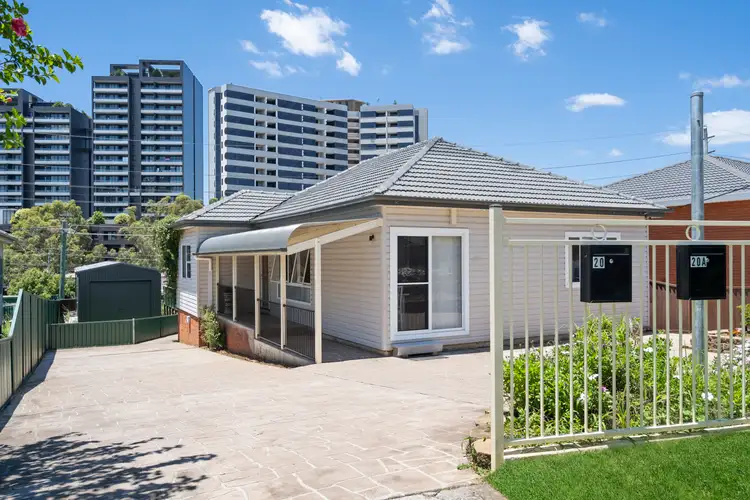 20 McGowen Crescent, Liverpool NSW 2170